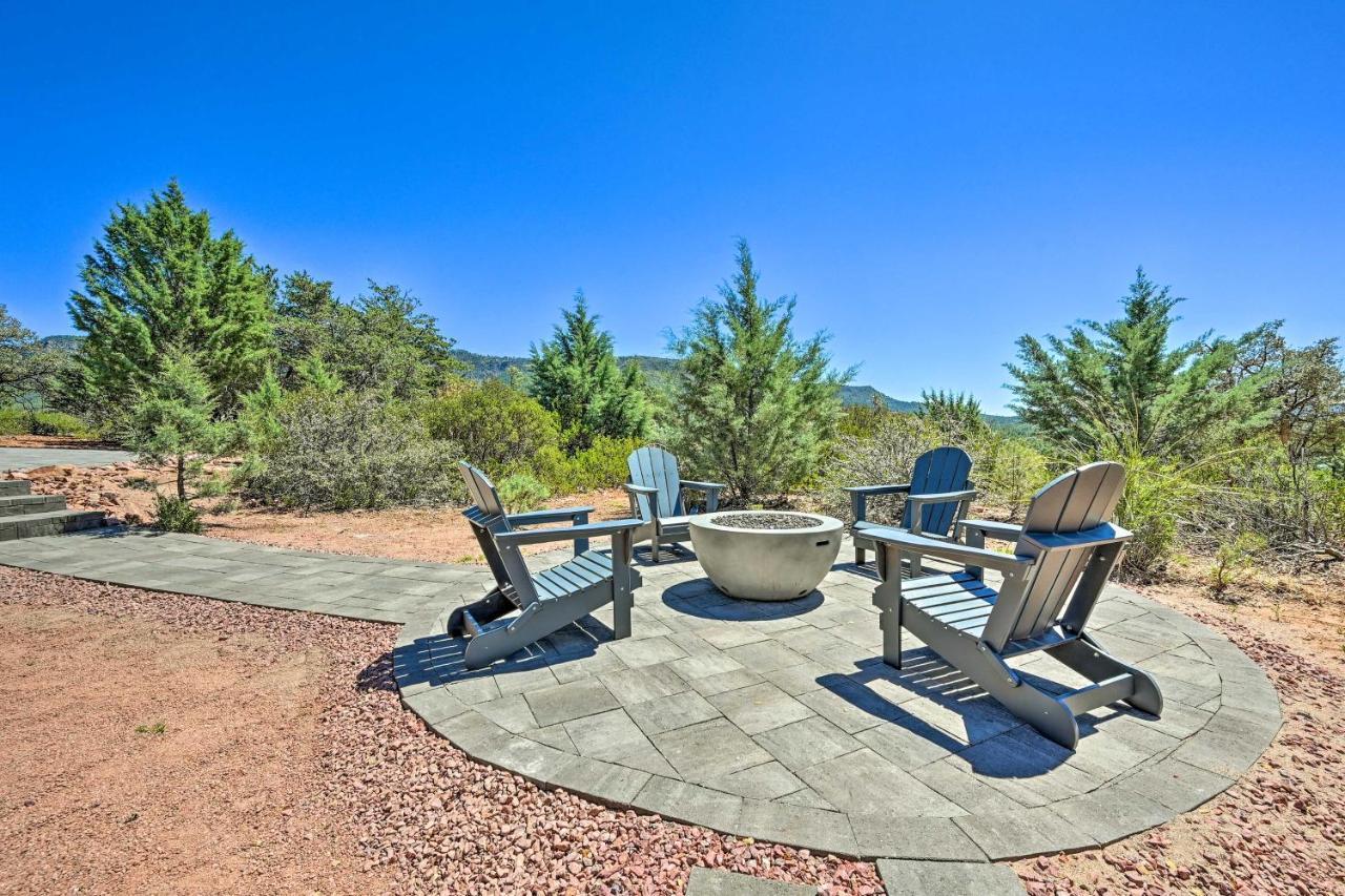 Luxe Pine Escape With Mtn Views And Gas Fire Pit! Villa Exterior foto