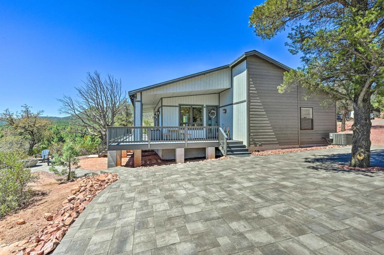 Luxe Pine Escape With Mtn Views And Gas Fire Pit! Villa Exterior foto